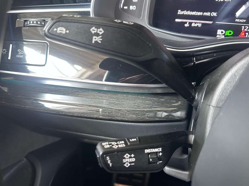 Audi SQ8 - Imagem 13