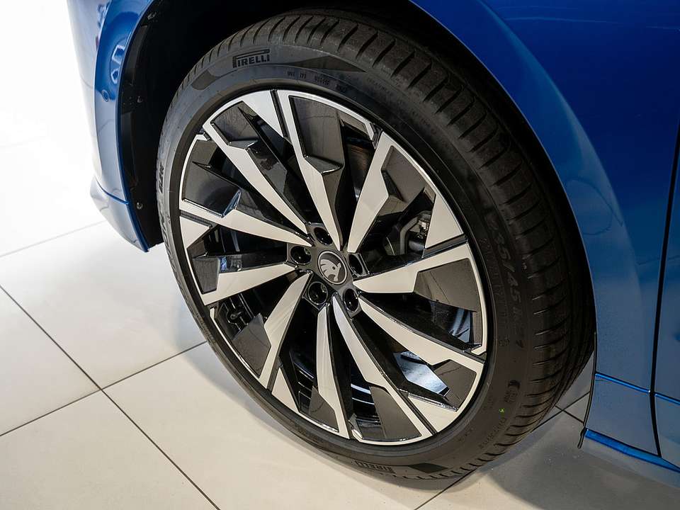 Skoda Enyaq - Imagem 5