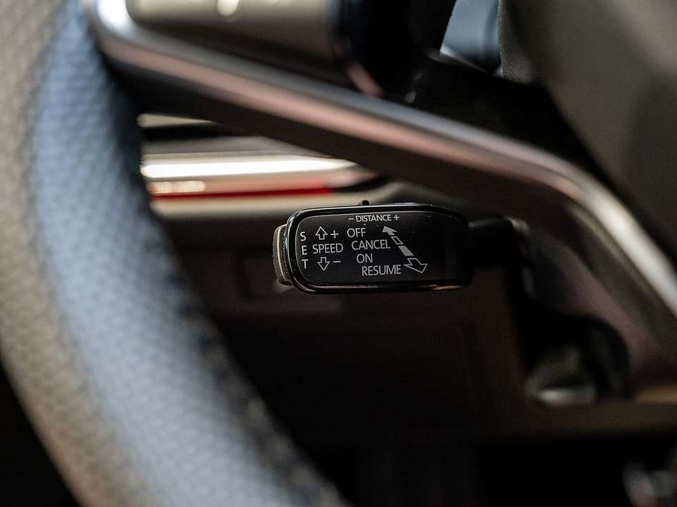 Skoda Enyaq - Imagem 12