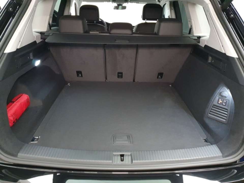 Volkswagen Touareg - Imagem 9