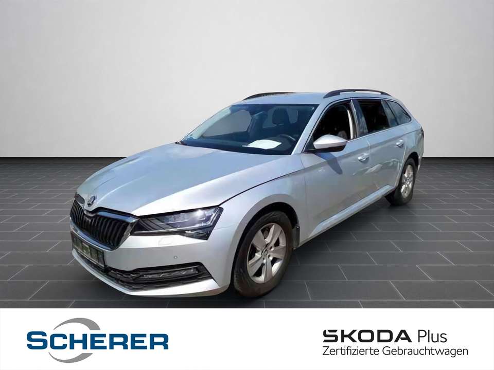 Skoda Superb - Imagem 1