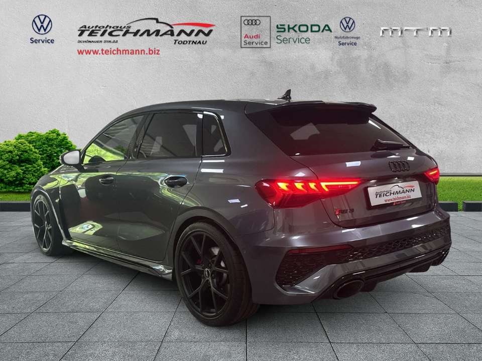 Audi RS3 - Imagem 4