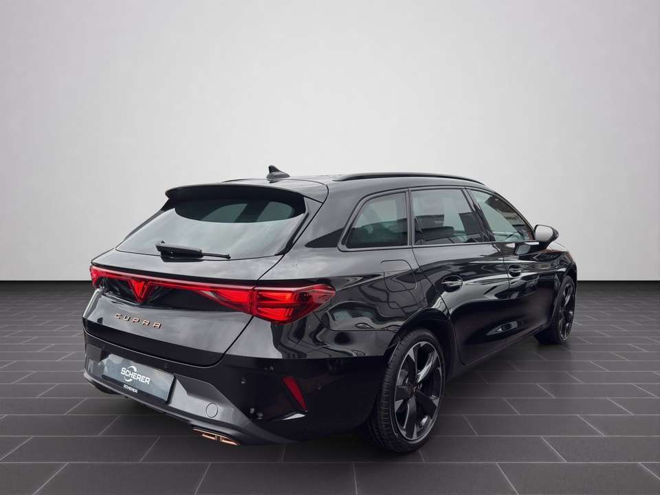 CUPRA Leon - Imagem 2