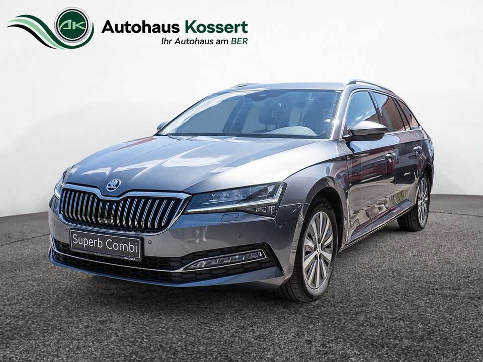 Skoda Superb - Imagem 1