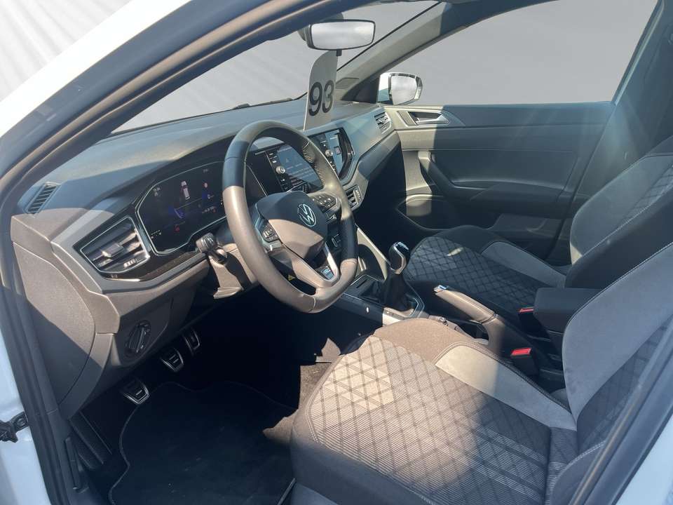 Volkswagen Polo - Imagem 11
