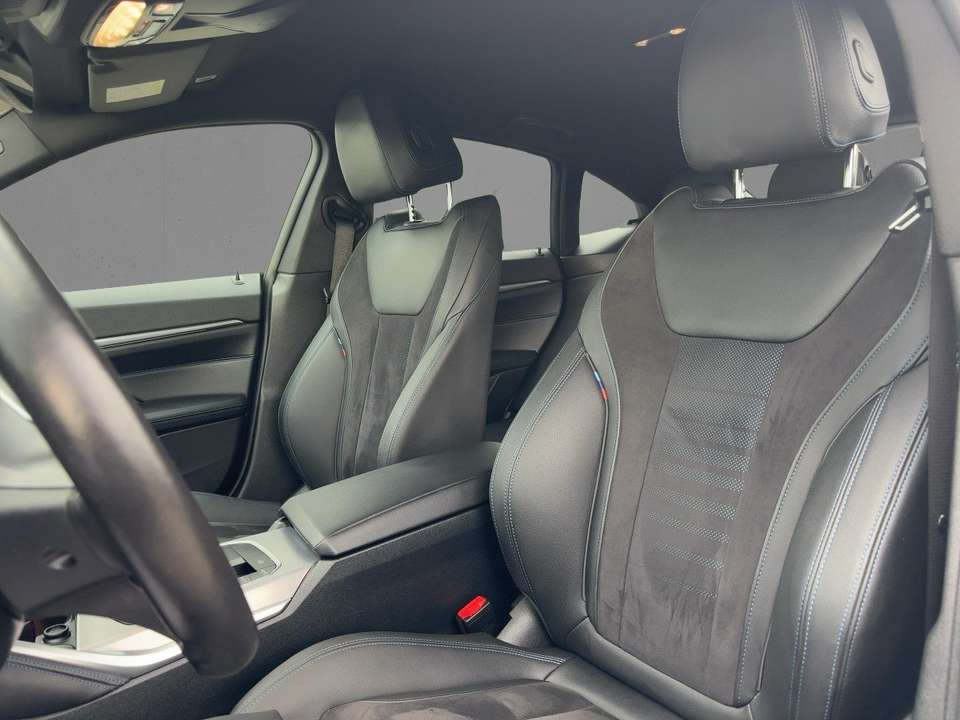 BMW i4 - Imagem 8