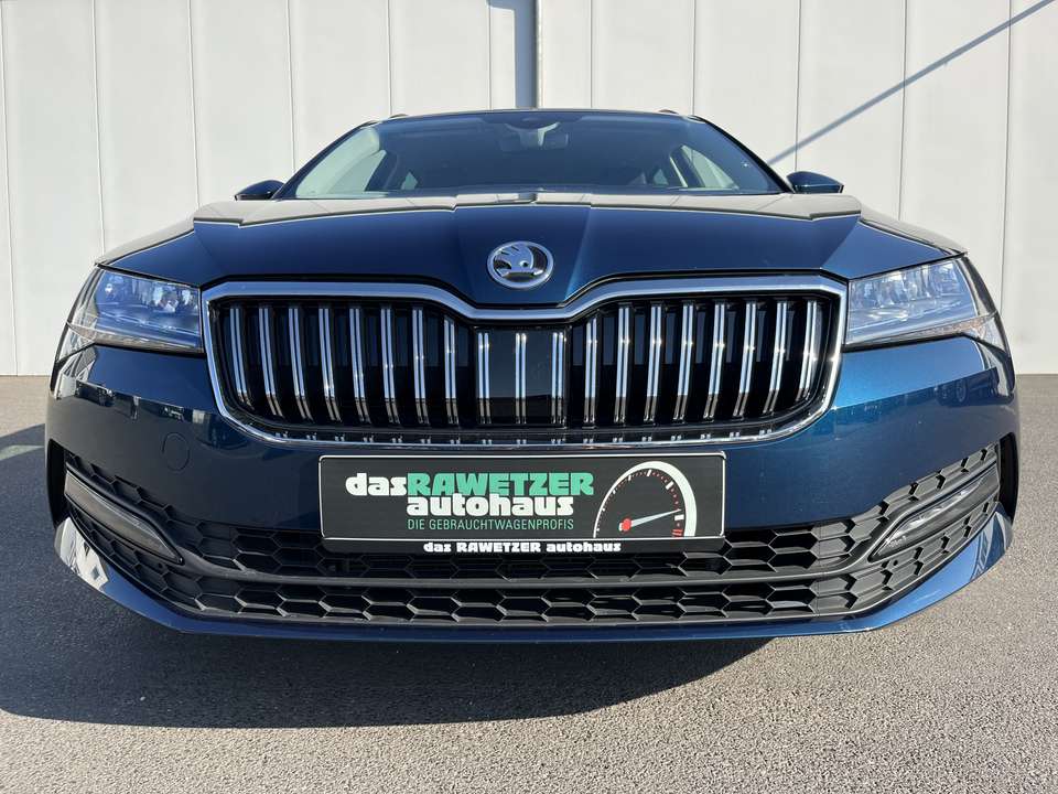 Skoda Superb - Imagem 3
