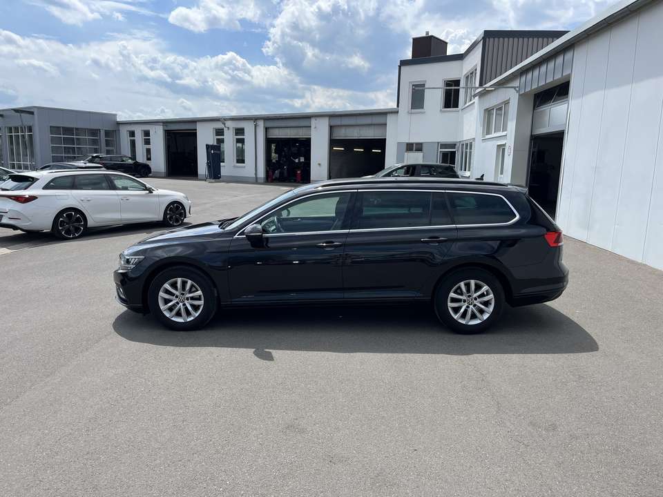 Volkswagen Passat Variant - Imagem 2