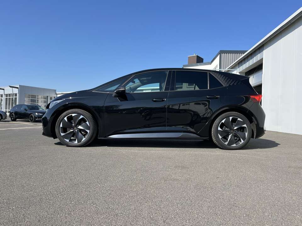 CUPRA Born - Imagem 2