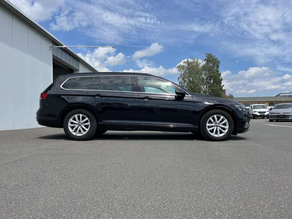 Volkswagen Passat Variant - Imagem 4