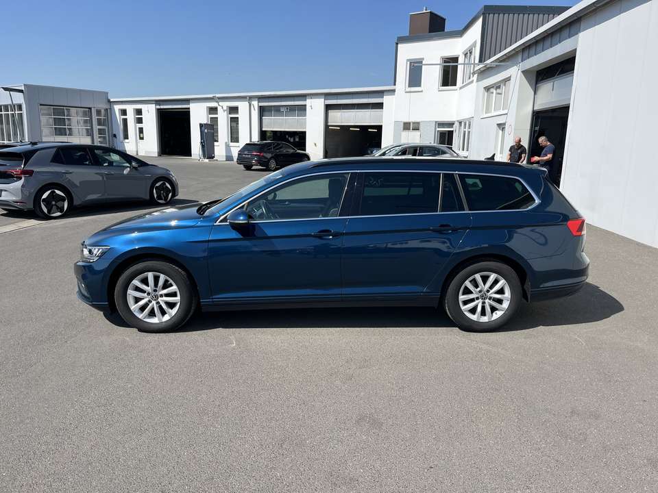 Volkswagen Passat Variant - Imagem 3
