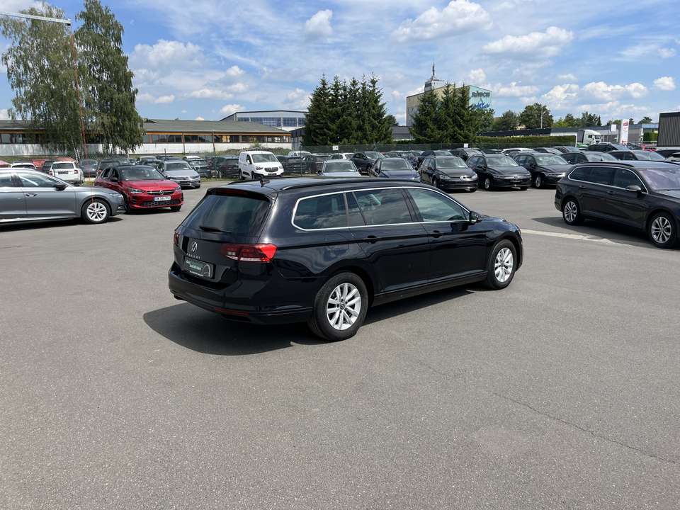Volkswagen Passat Variant - Imagem 7