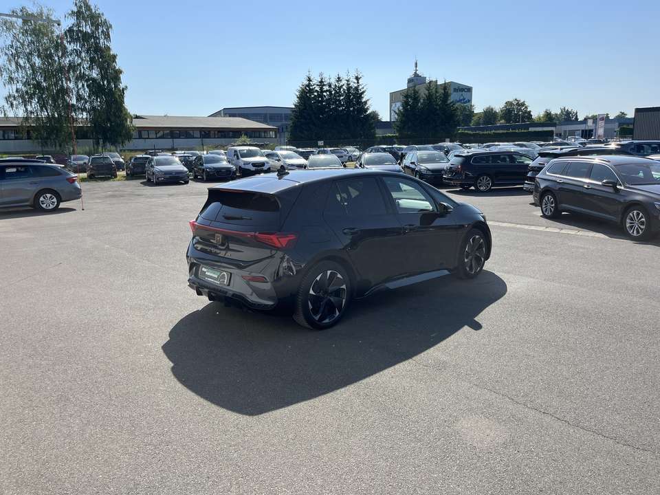 CUPRA Born - Imagem 6