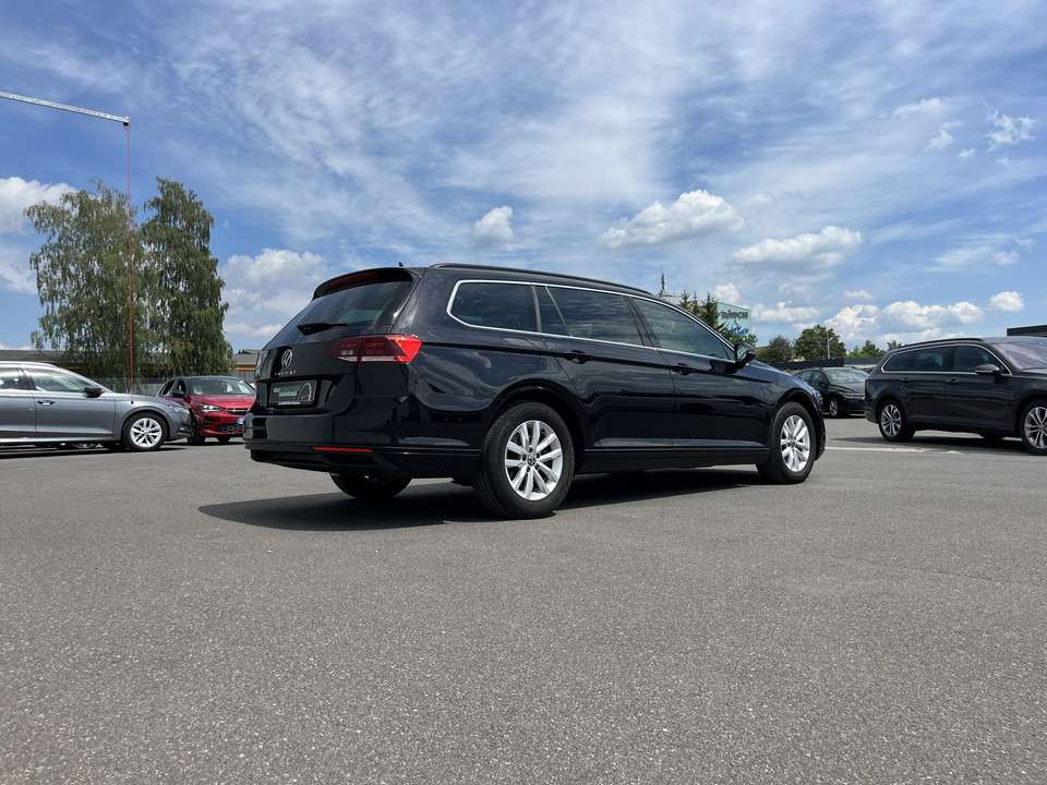 Volkswagen Passat Variant - Imagem 6