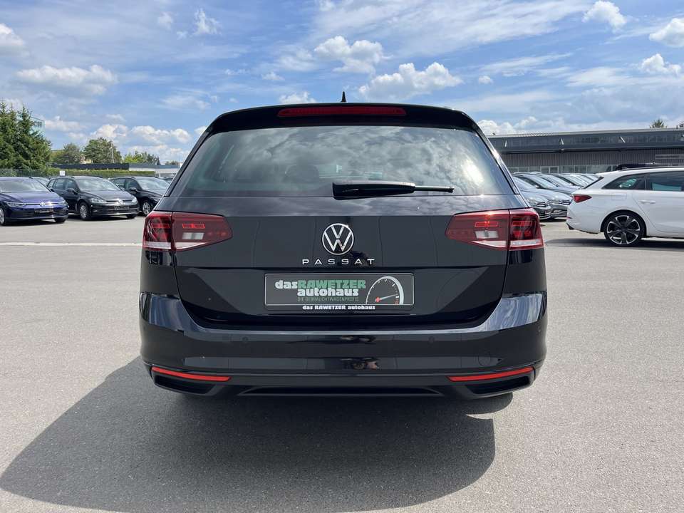 Volkswagen Passat Variant - Imagem 8