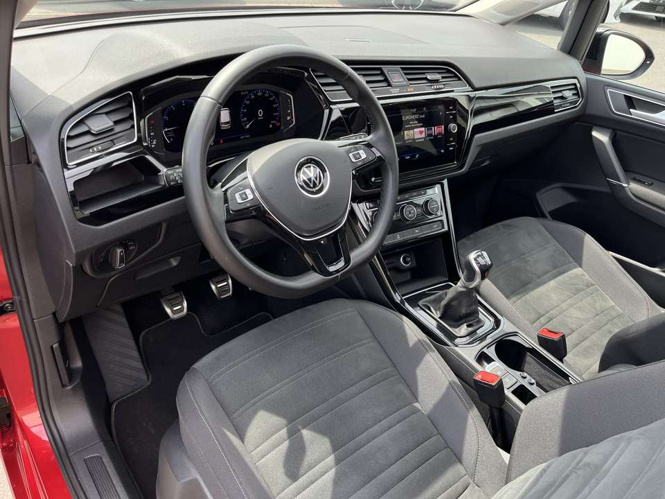 Volkswagen Touran - Imagem 11
