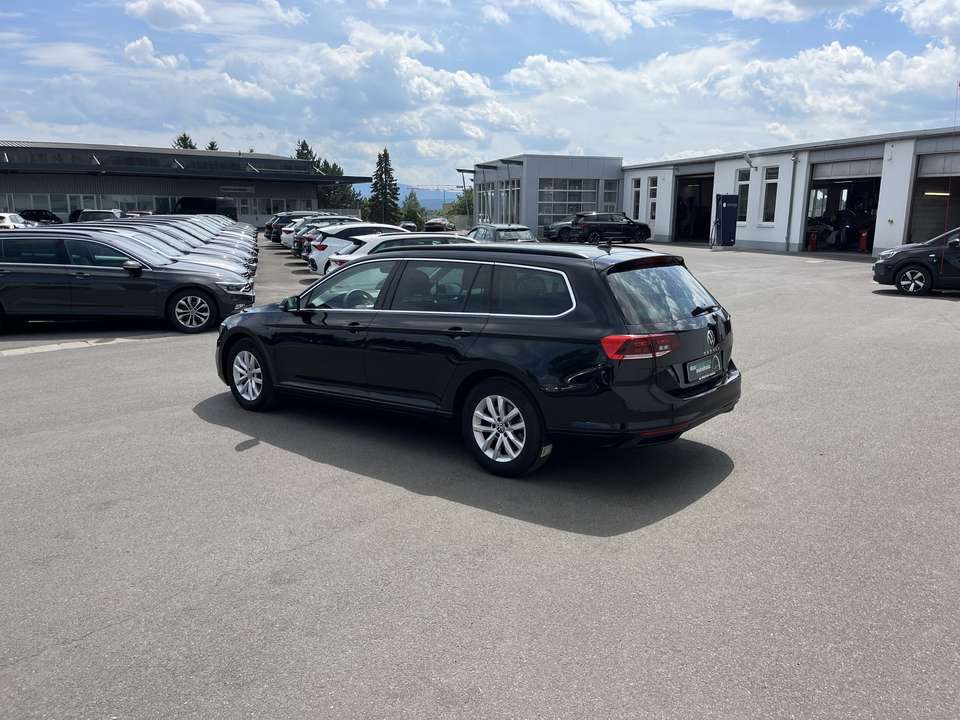 Volkswagen Passat Variant - Imagem 10