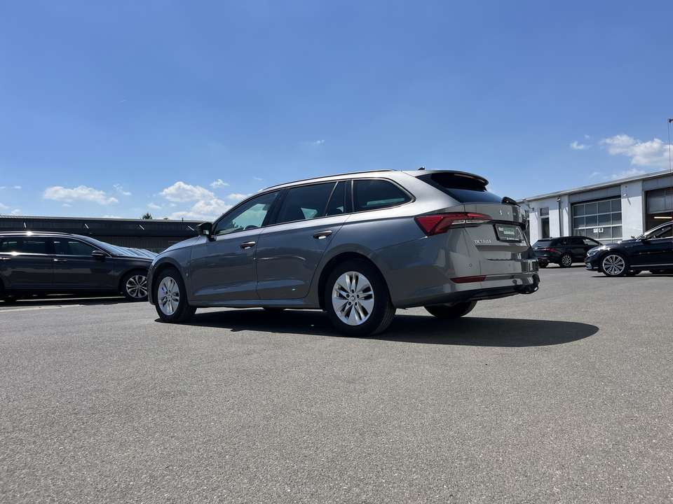 Skoda Octavia - Imagem 9