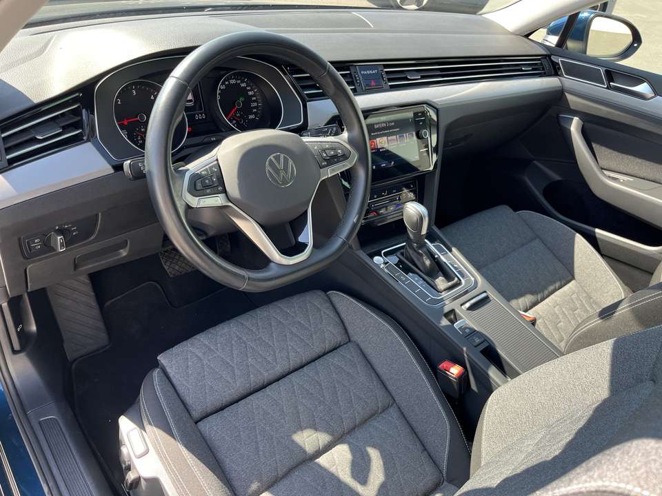 Volkswagen Passat Variant - Imagem 11