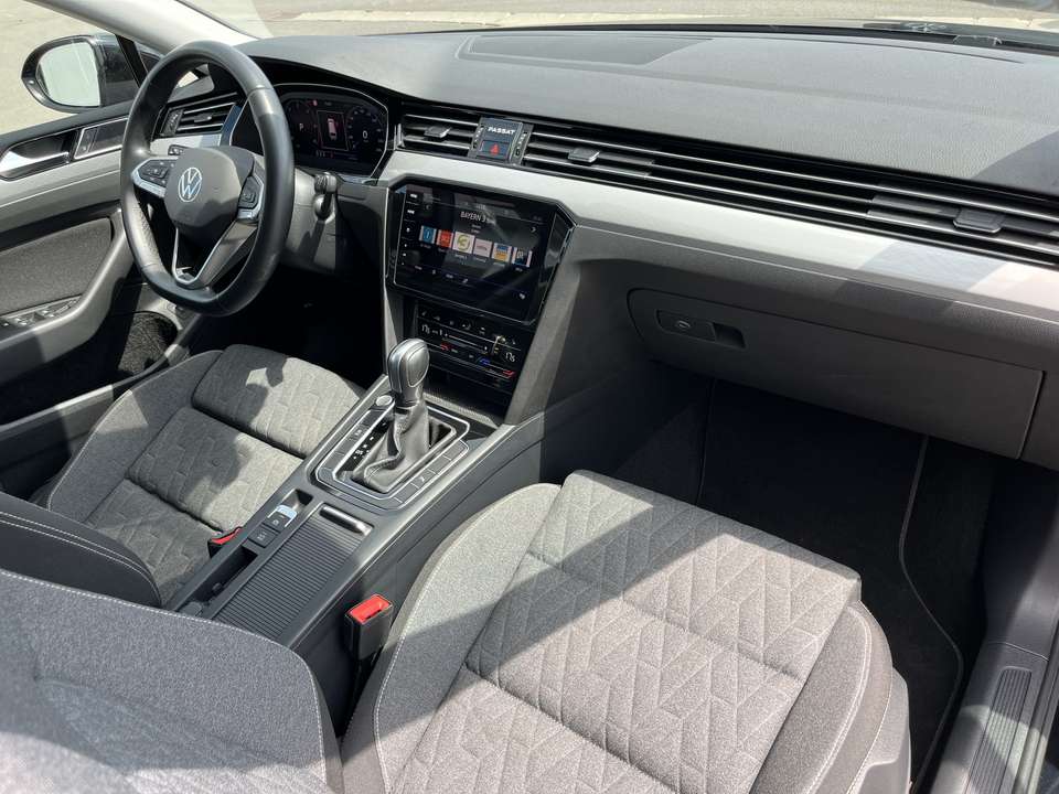Volkswagen Passat Variant - Imagem 13