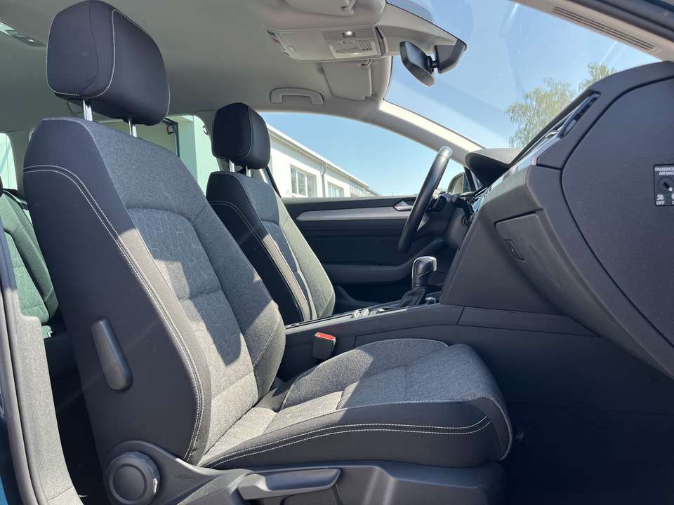Volkswagen Passat Variant - Imagem 14