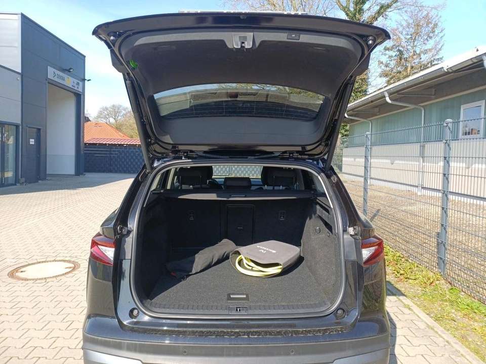 Skoda Enyaq - Imagem 11