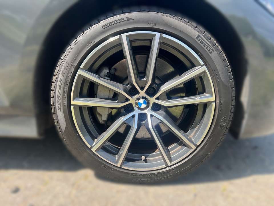 BMW 330 - Imagem 7