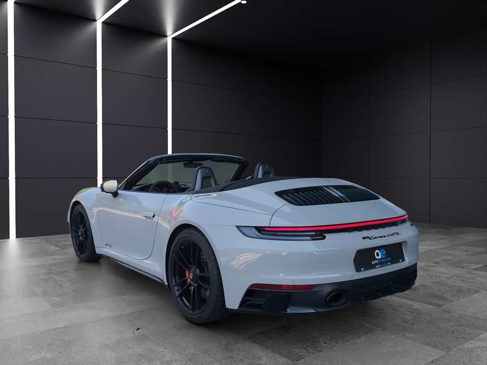 Porsche 992 - Imagem 6
