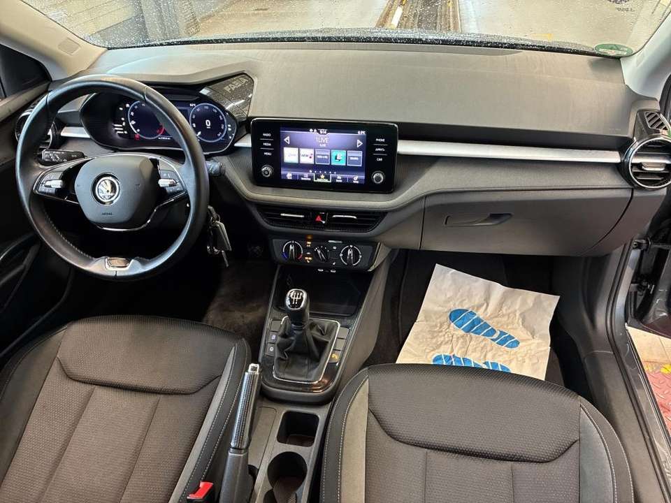 Skoda Fabia - Imagem 8