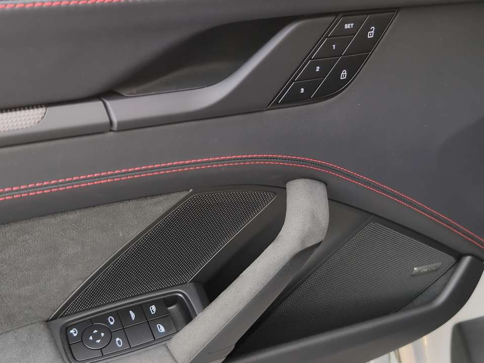Porsche 992 - Imagem 10