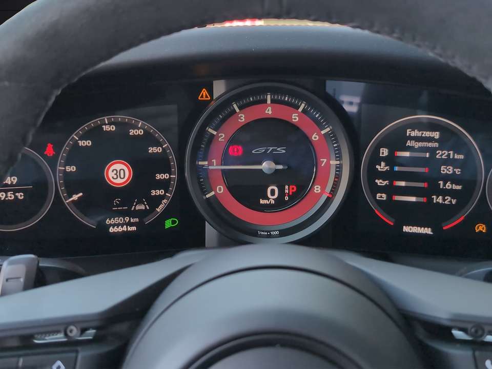 Porsche 992 - Imagem 12