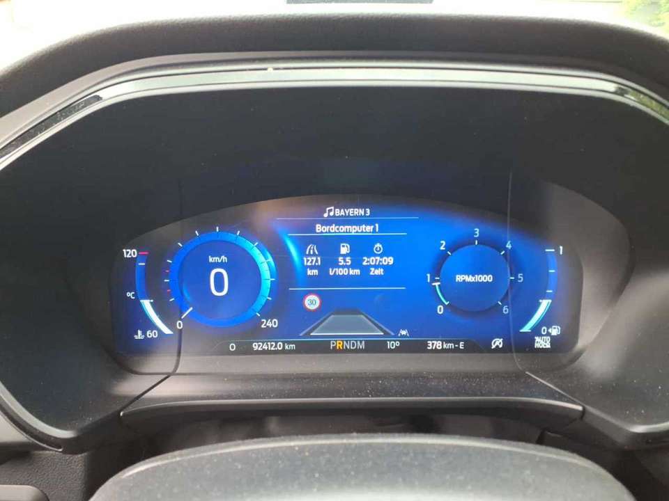 Ford Kuga - Imagem 4