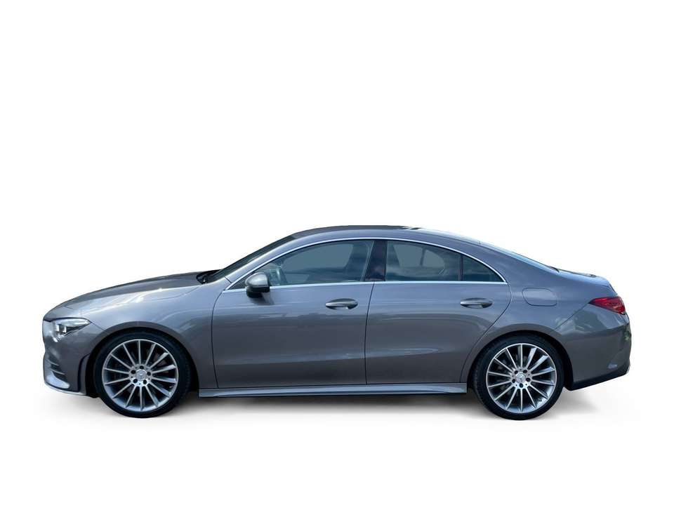 Mercedes-Benz CLA 220 - Imagem 3