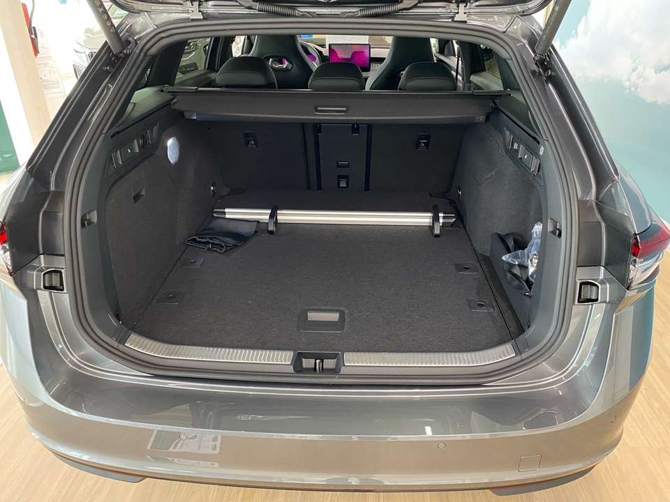 Skoda Superb - Imagem 5