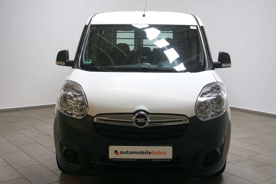 Opel Combo - Imagem 2