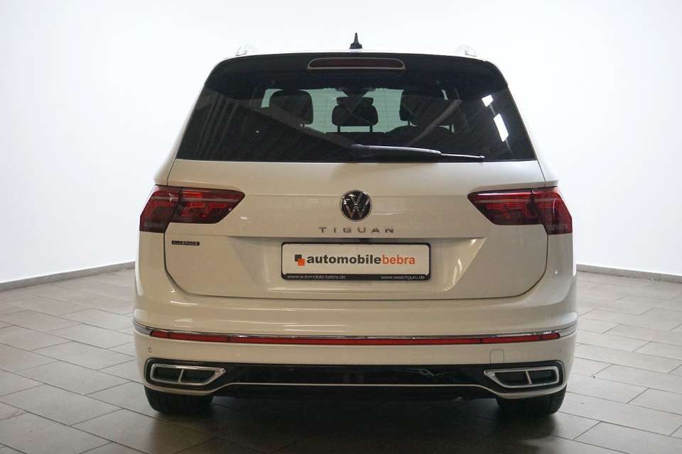 Volkswagen Tiguan Allspace - Imagem 6