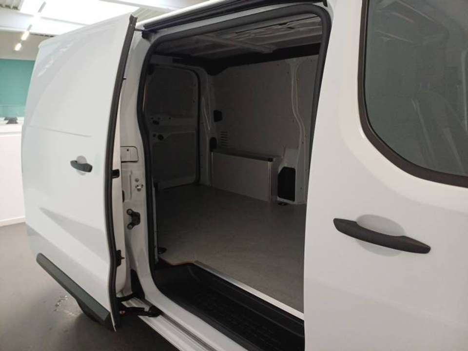 Opel Vivaro - Imagem 14
