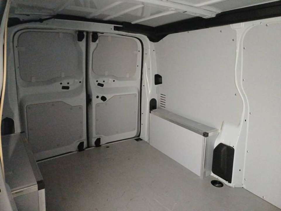 Opel Vivaro - Imagem 15