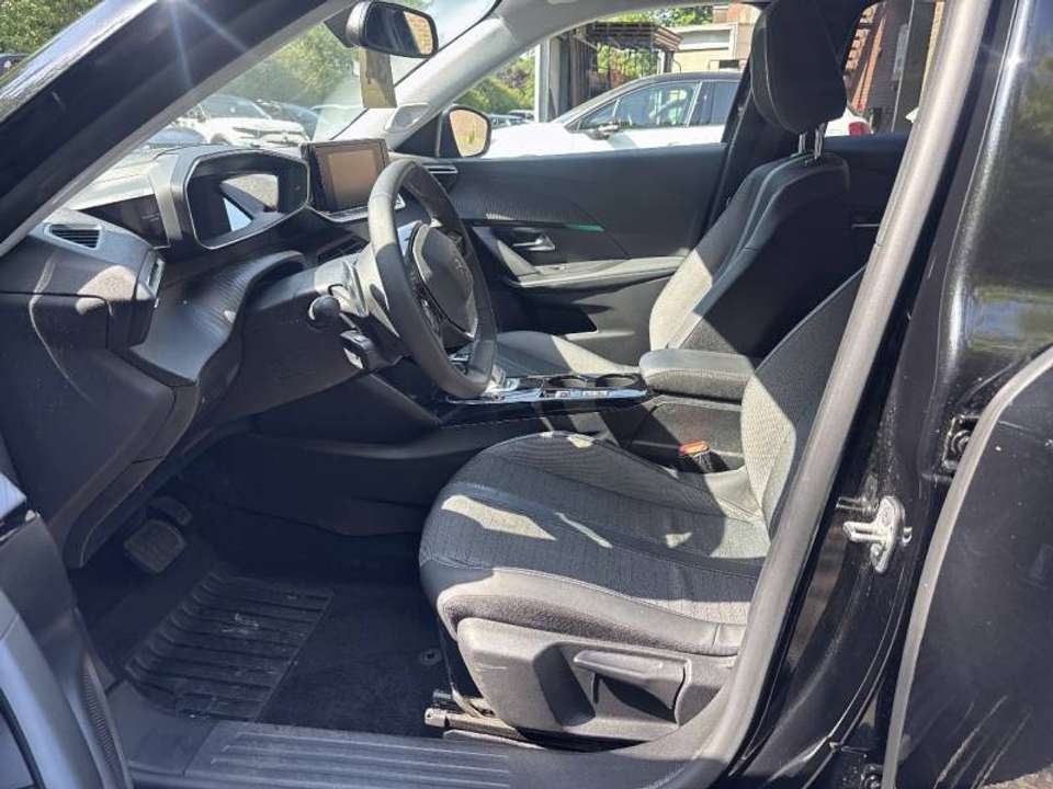 Peugeot 2008 - Imagem 9