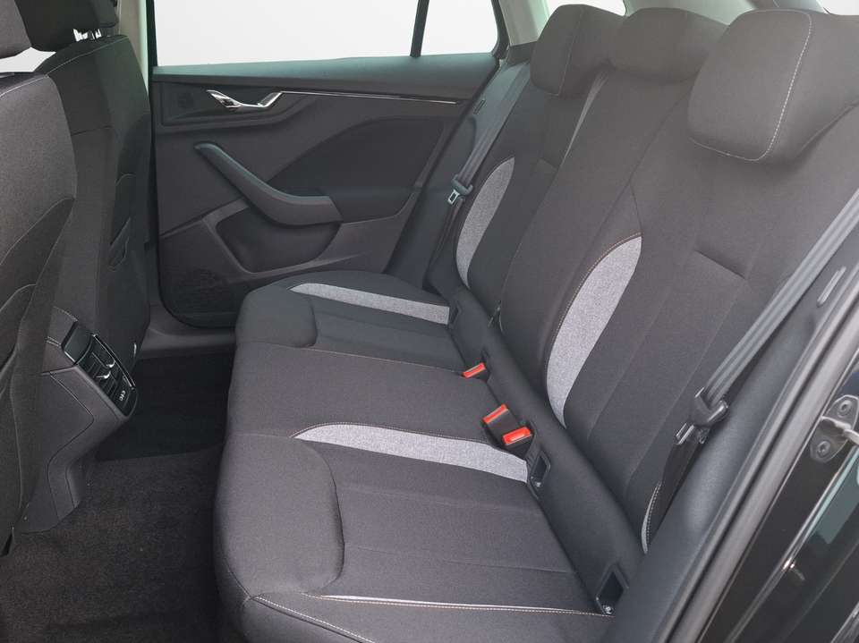 Car picture 11