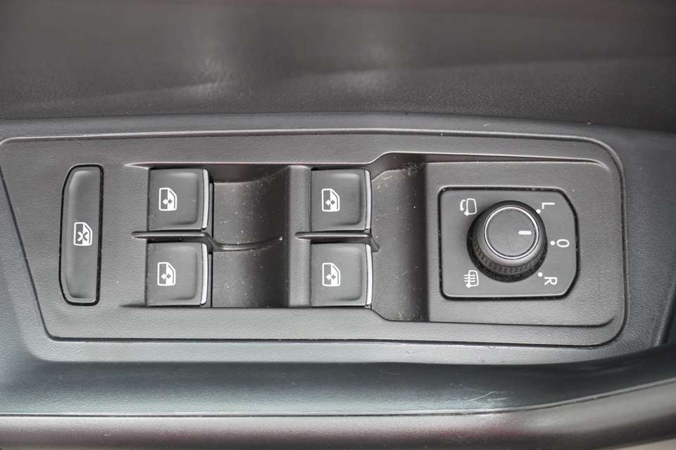 Car picture 11