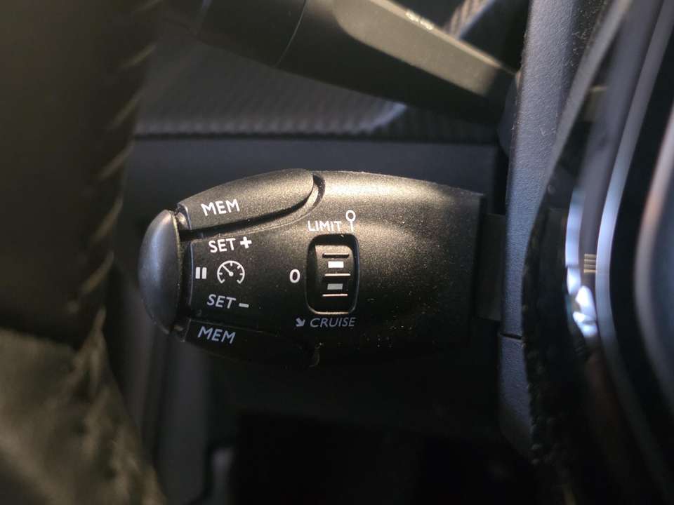 Car picture 14