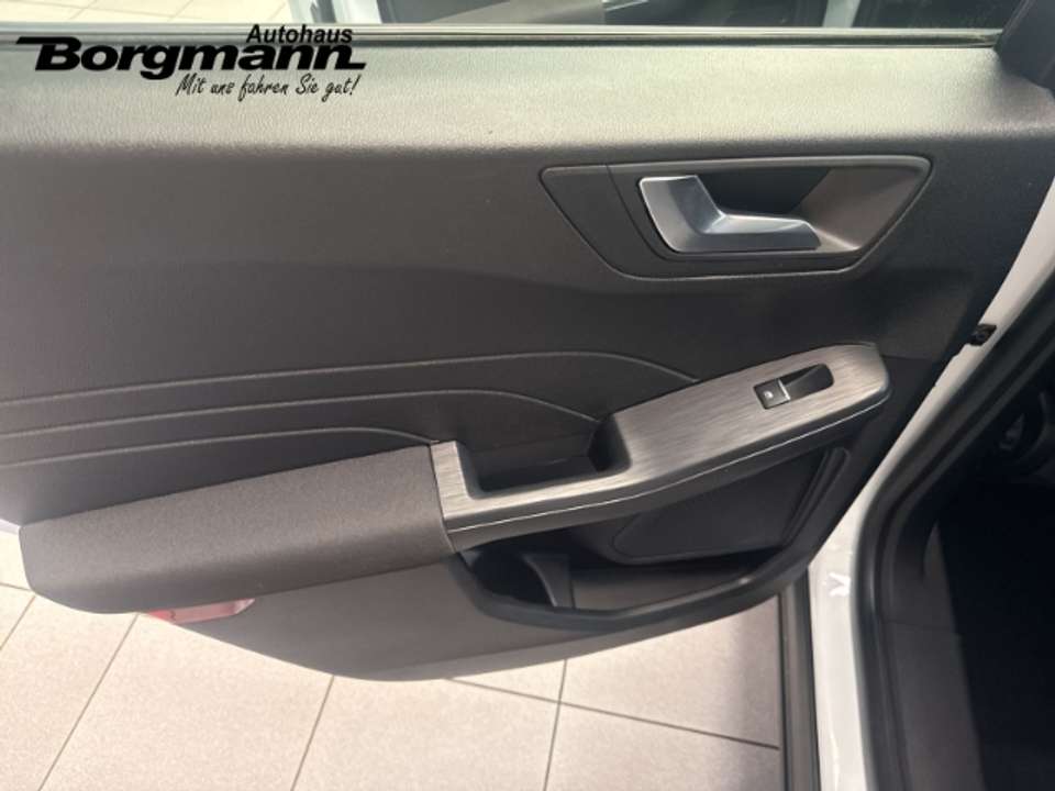 Ford Kuga - Imagem 8