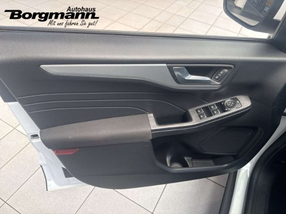 Ford Kuga - Imagem 11