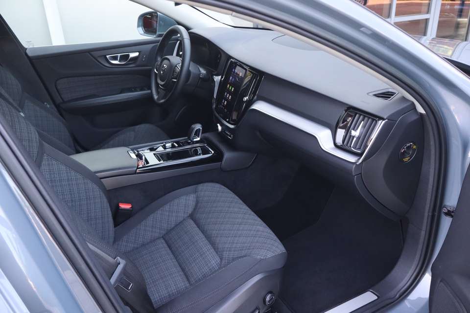 Volvo V60 - Imagem 3