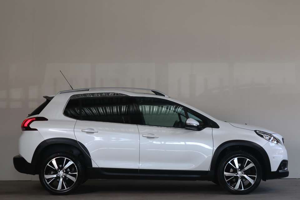 Peugeot 2008 - Imagem 11