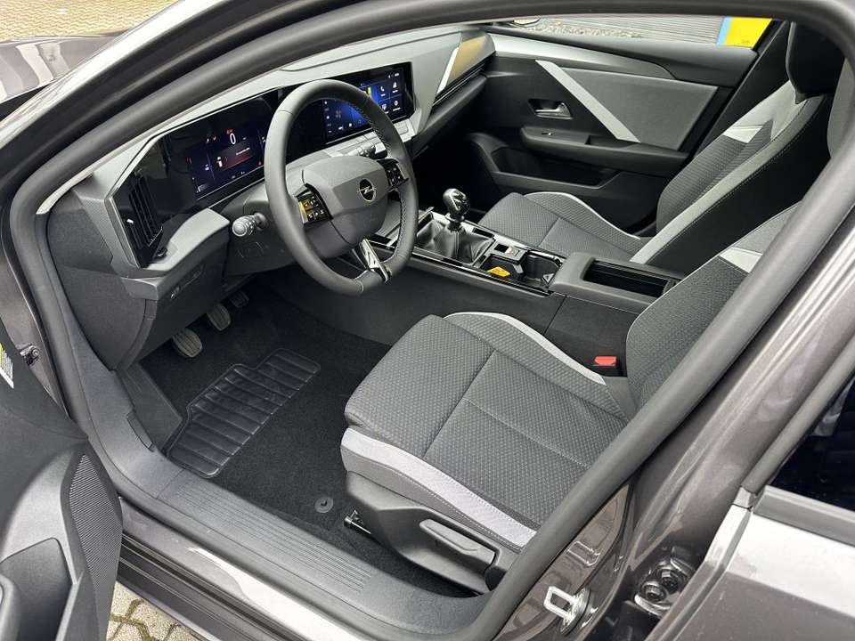 Opel Astra - Imagem 11