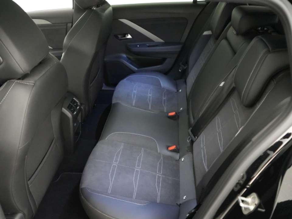 Opel Astra - Imagem 11