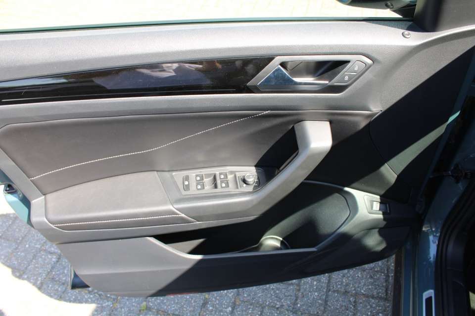 Volkswagen T-Roc - Imagem 10