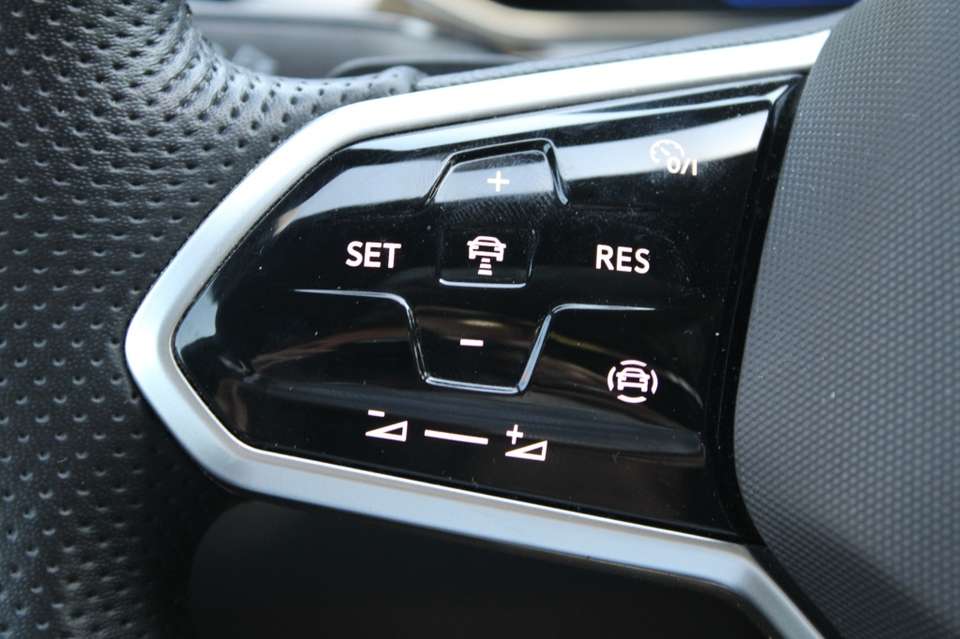 Volkswagen T-Roc - Imagem 14